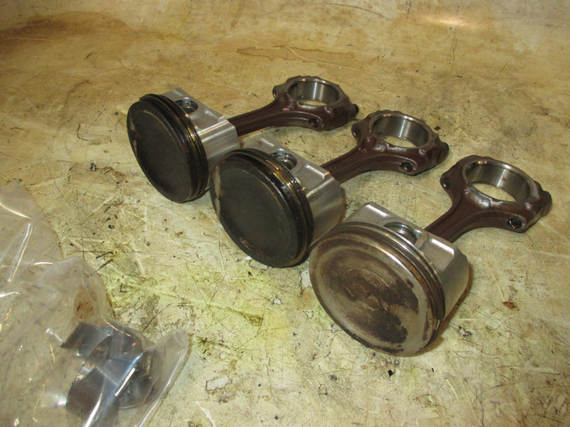 Suzuki DF60A 60hp 4 Stroke outboard Piston and Rod Set of 3 (12111-88L00)