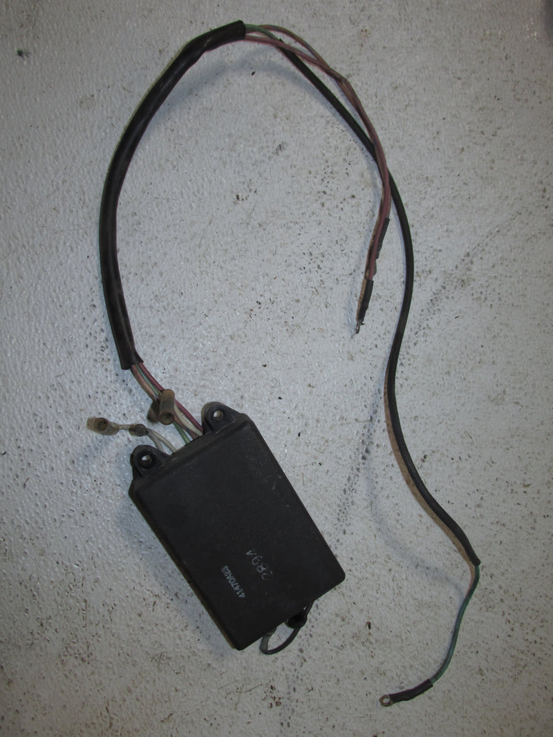 Mercury 175hp Black Max 2 Stroke Outboard Low oil warning module (41470A23)