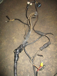 Load image into Gallery viewer, Johnson 150-175hp 2 stroke outboard engine wiring harness (586028) #37

