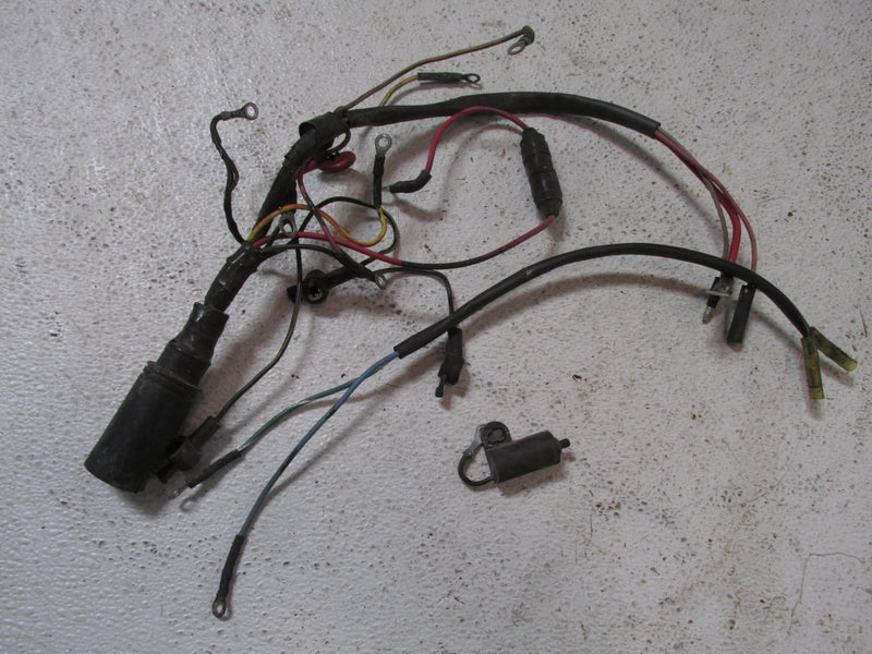 Mercury 175hp Black Max 2 Stroke Outboard Engine wiring harness (96220A12)