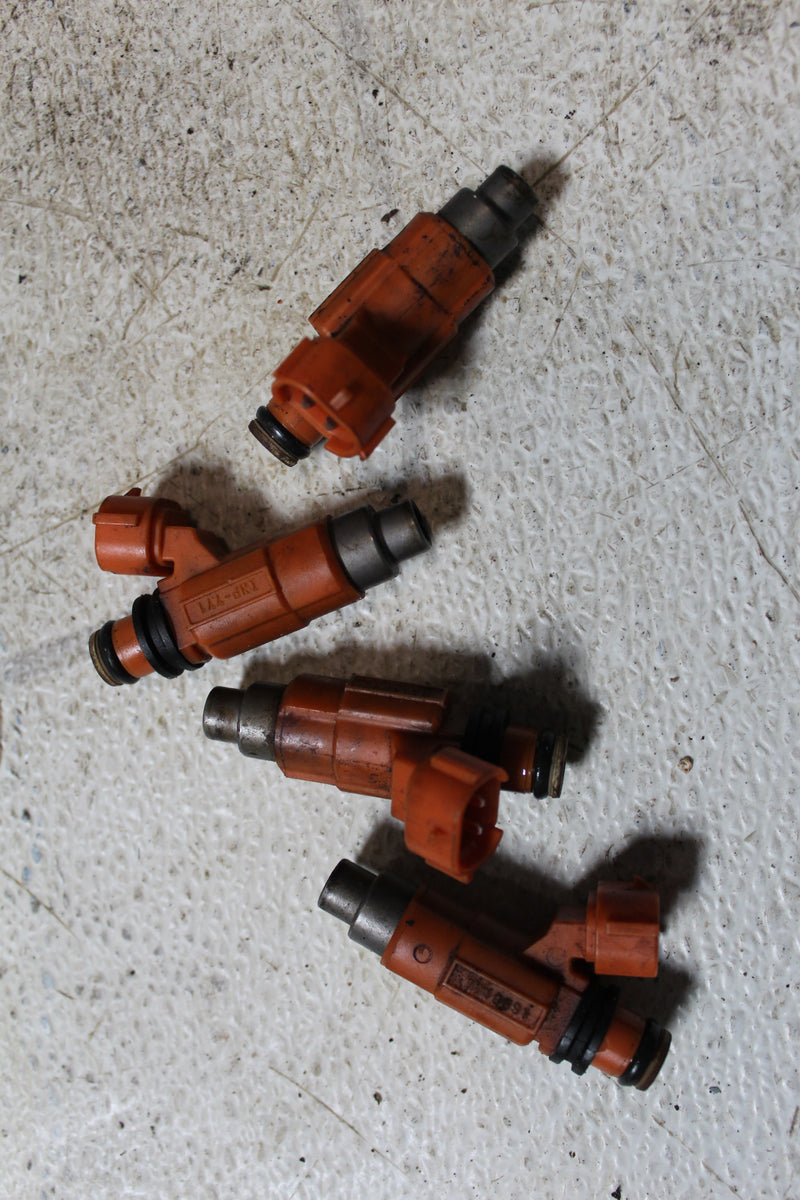 Suzuki DF90 90hp outboard Fuel injector set (15710-65D00)