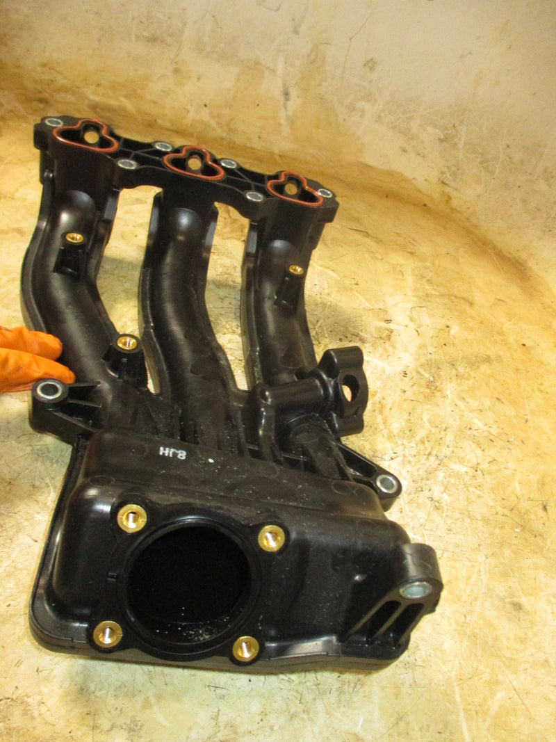 Suzuki DF60A 60hp 4 Stroke outboard Intake Manifold (13110-88L00)
