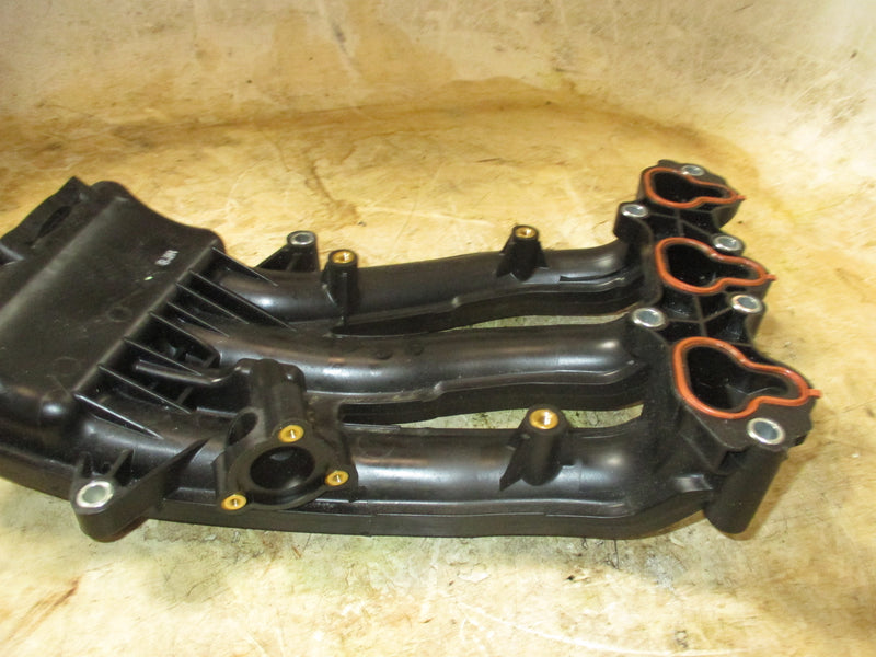 Suzuki DF60A 60hp 4 Stroke outboard Intake Manifold (13110-88L00)