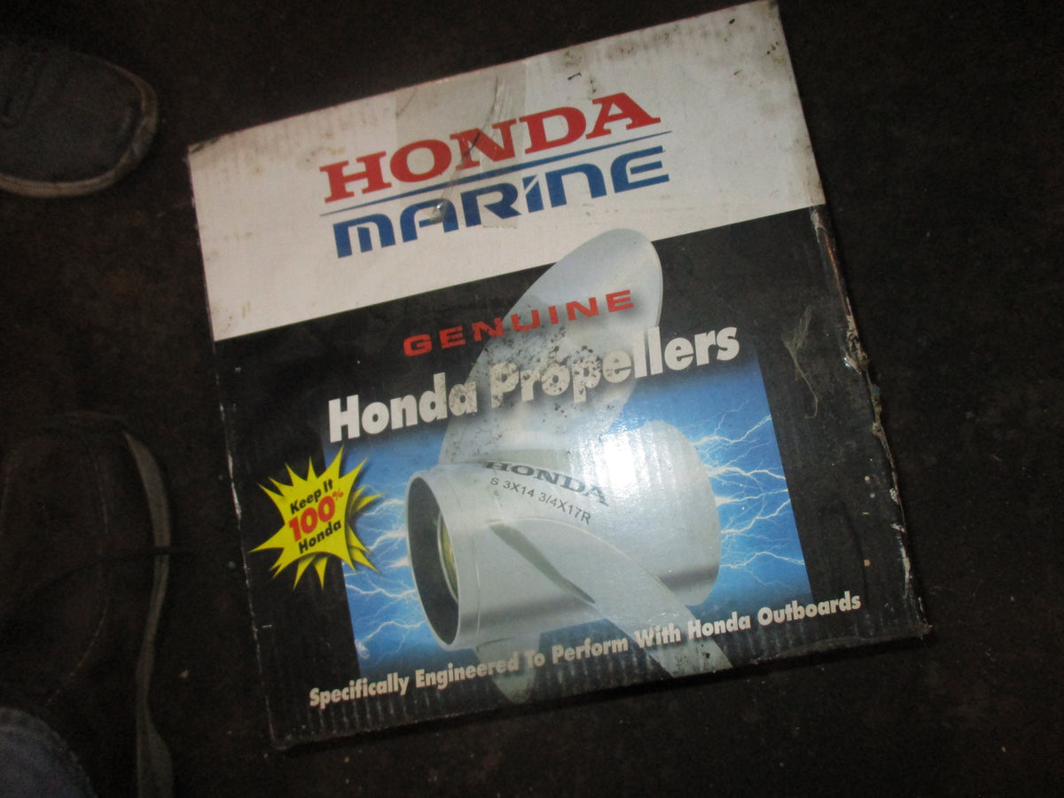 NEW Honda outboard stainless propeller YC3 (10 3/4x16) HQ