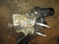 Load image into Gallery viewer, Yamaha/mercury 225hp 4 stroke outboard tilt trim unit
