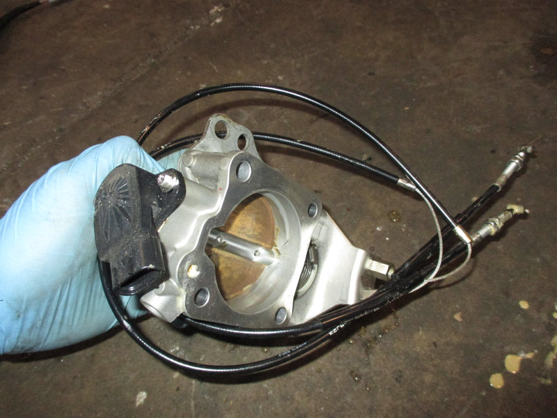 Suzuki Df175A 175hp 4 stroke outboard Throttle body and sensor 13300-96J10