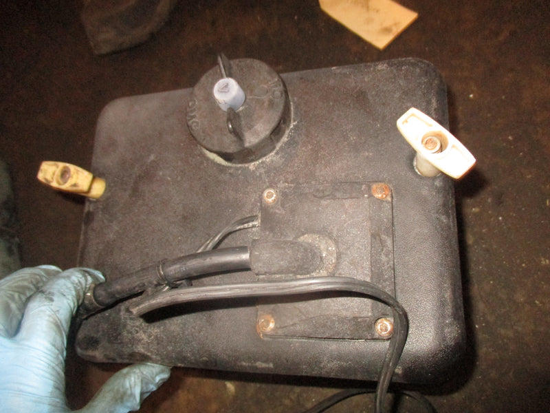 Johnson Evinrude OMC style single hose remote oil tank #43