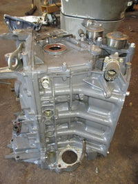 Load image into Gallery viewer, Honda BF225 225hp 4 stroke outboard crankcase block
