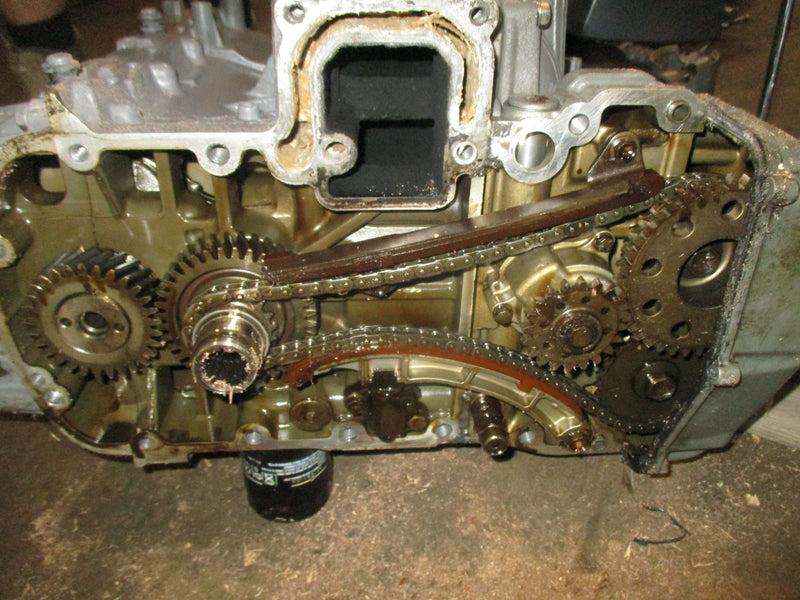 Suzuki DF 115 115hp outboard crankcase powerhead