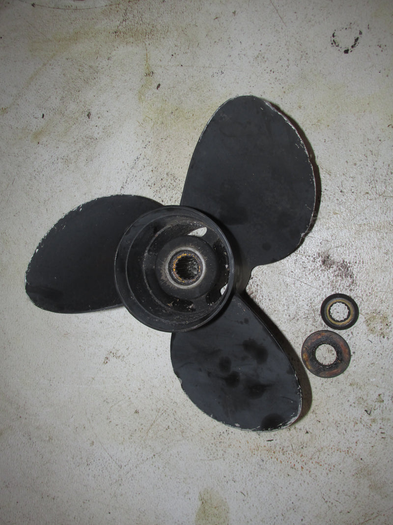 Yamaha 200HP OX66 2 Stroke Outboard Solas Rubex 15 Pitch Aluminum Propeller