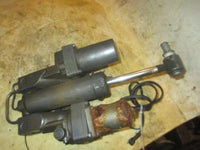 Load image into Gallery viewer, Yamaha 60hp 2 stroke outboard Tilt Trim Unit
