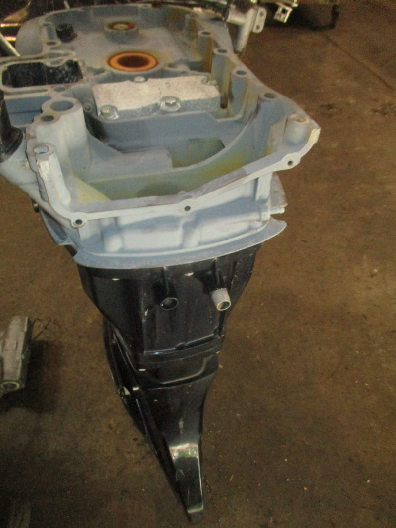 Suzuki DF115 outboard 25" mid section