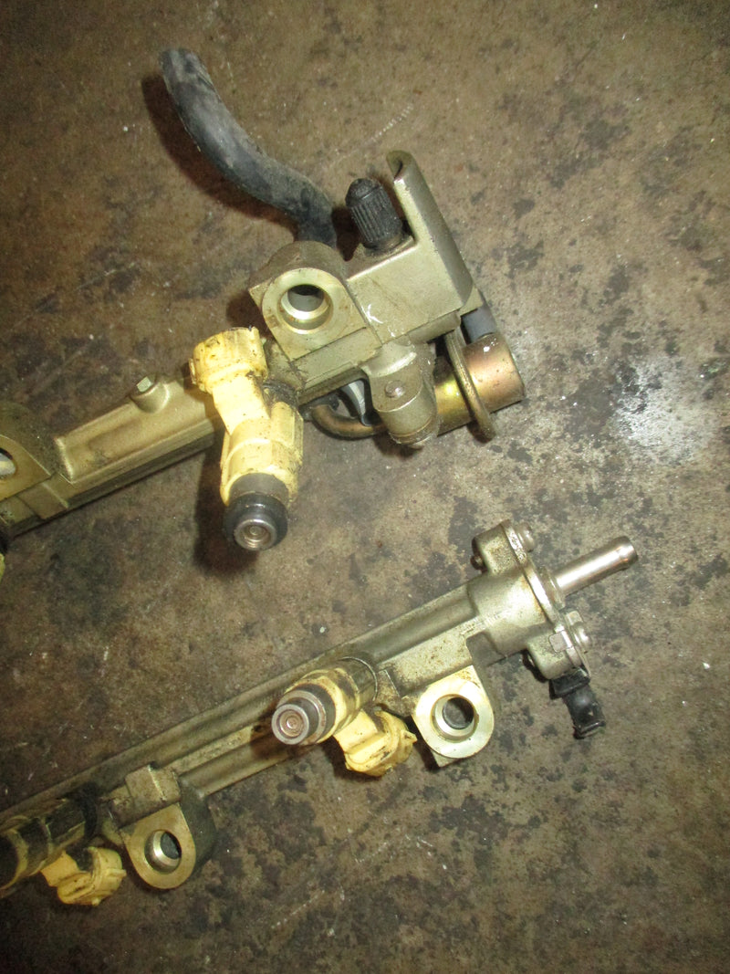 Yamaha/mercury 225hp 4 stroke outboard fuel rail/ injector set (69J-13170-00-00)