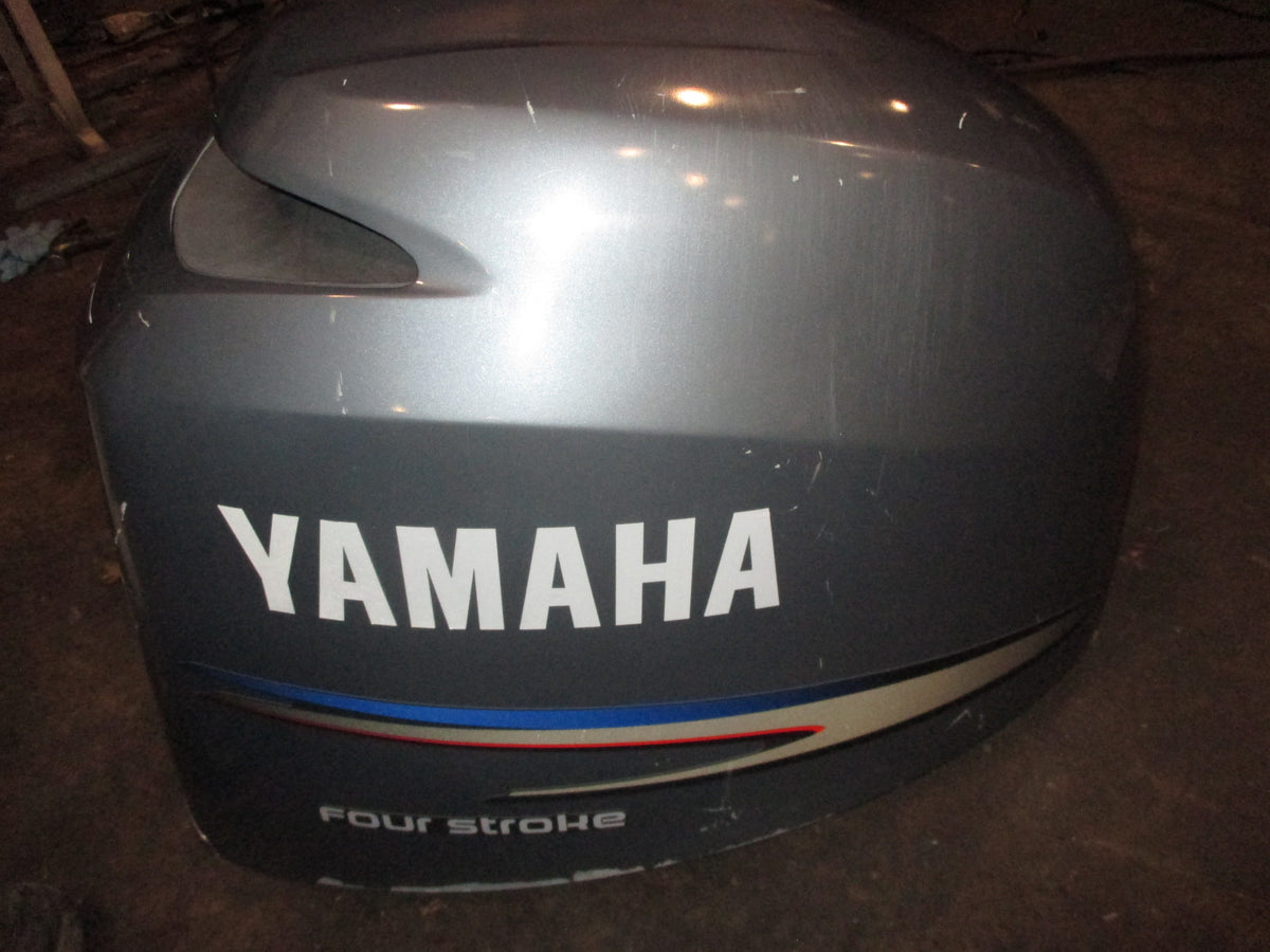 Yamaha 150hp 4 stroke outboard top cowling