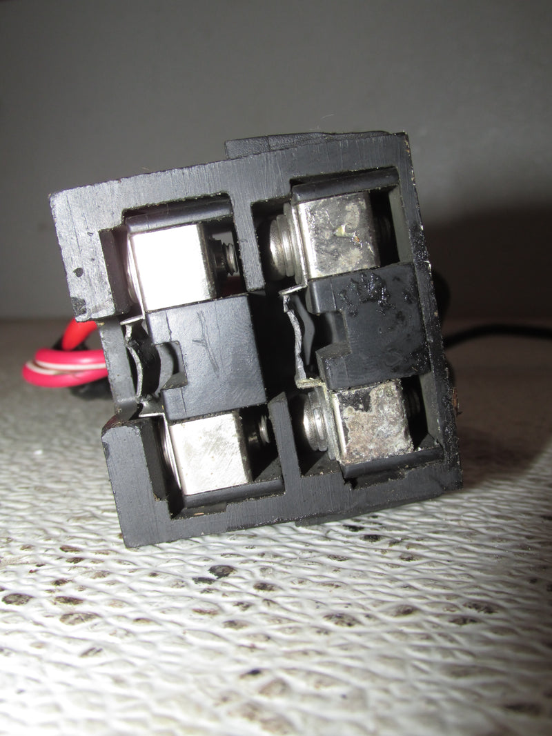 Yamaha 200HP OX66 2 Stroke Outboard Fuse Box With 2 Fuses (61A-82153-00-00)