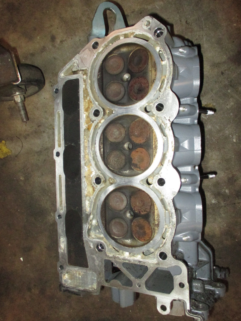 Suzuki Df250 250hp 4 stroke outboard Starboard cylinder head