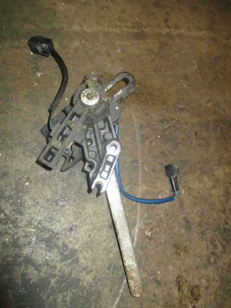Yamaha/mercury 225hp 4 stroke outboard neutral switch and bracket (68F-8259F-00)