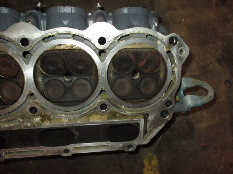 Suzuki Df250 250hp 4 stroke outboard Port cylinder head