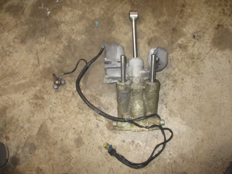 Honda BF130A outboard showa style tilt trim unit