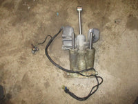 Load image into Gallery viewer, Honda BF130A outboard showa style tilt trim unit
