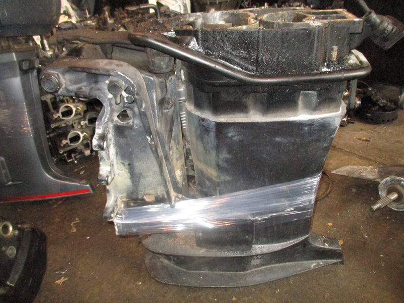 Mercury 225hp carbureted Offshore 2 stroke outboard 25" shaft midsection