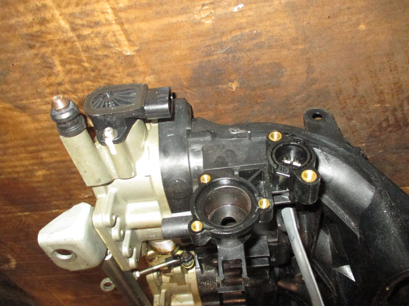 Yamaha 150hp 4 stroke outboard intake manifold and throttle body (63P-13641-00)