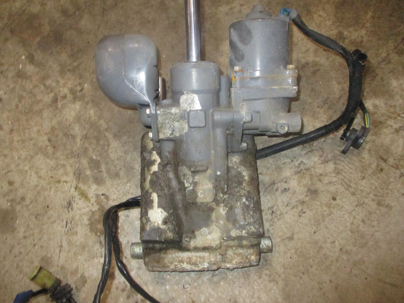 Honda BF130A outboard showa style tilt trim unit