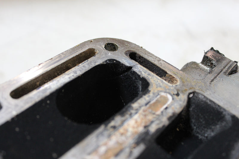 Suzuki DF115 115hp Outboard Cylinder Head