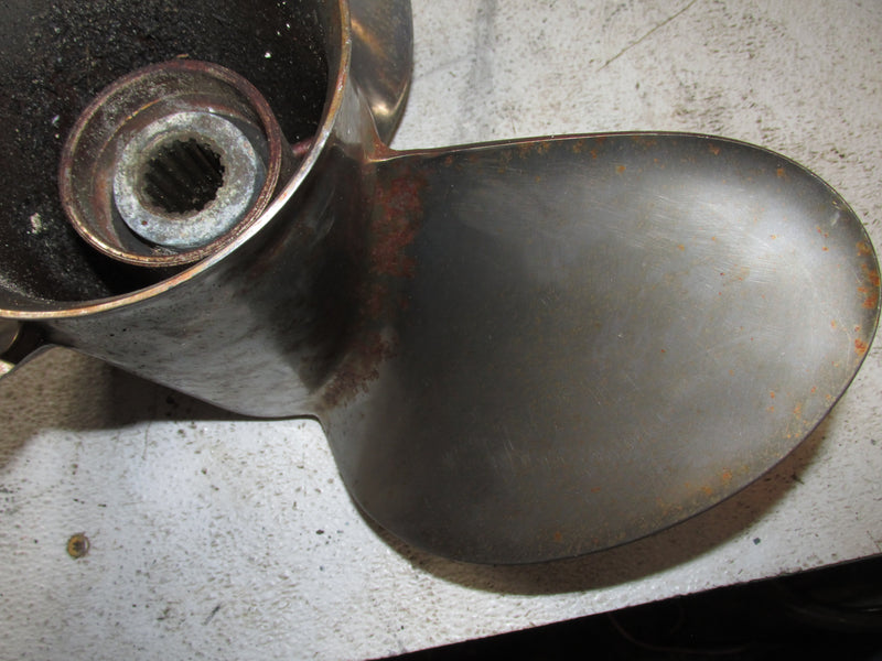 Yamaha 300hp HPDI 2 Stroke Outboard Stainless steel propellor (14 1/2x23-M)