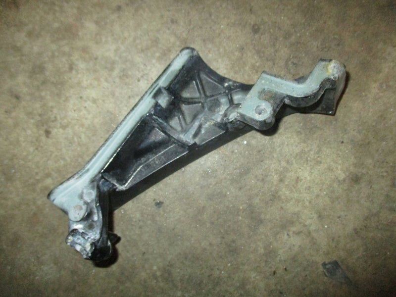 Yamaha / mercury 225hp 4 stroke outboard rigging Grommet holder (69J-42738-01)