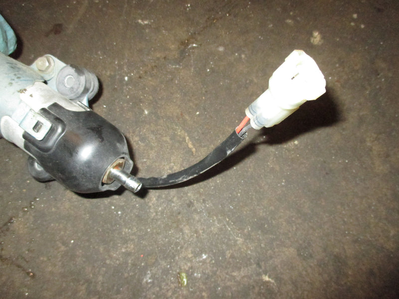 Suzuki Df250 250hp 4 stroke outboard Electrical Fuel Pump 15100-98J00