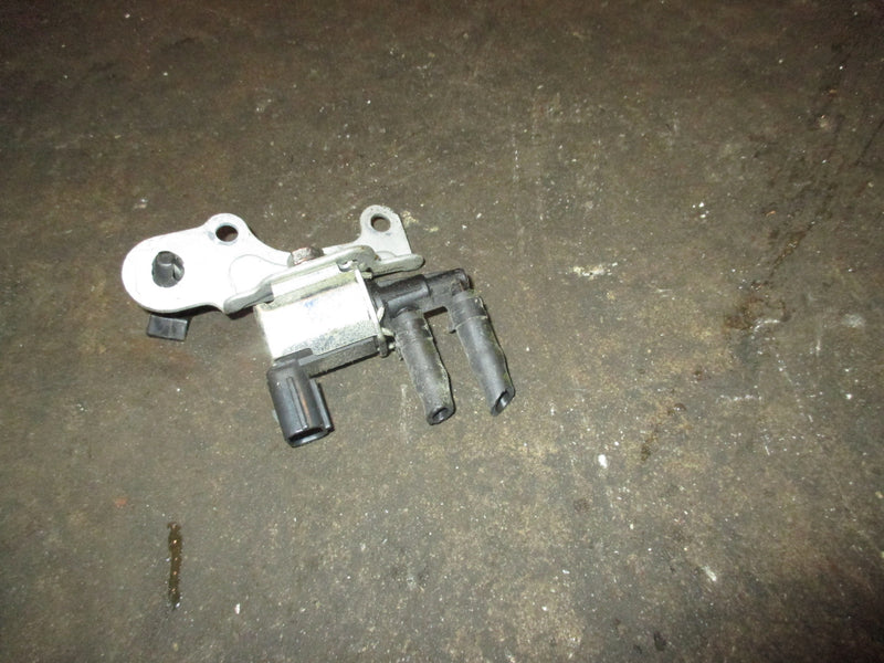 Suzuki Df250 250hp 4 stroke outboard Canister Valve 18117-52G10