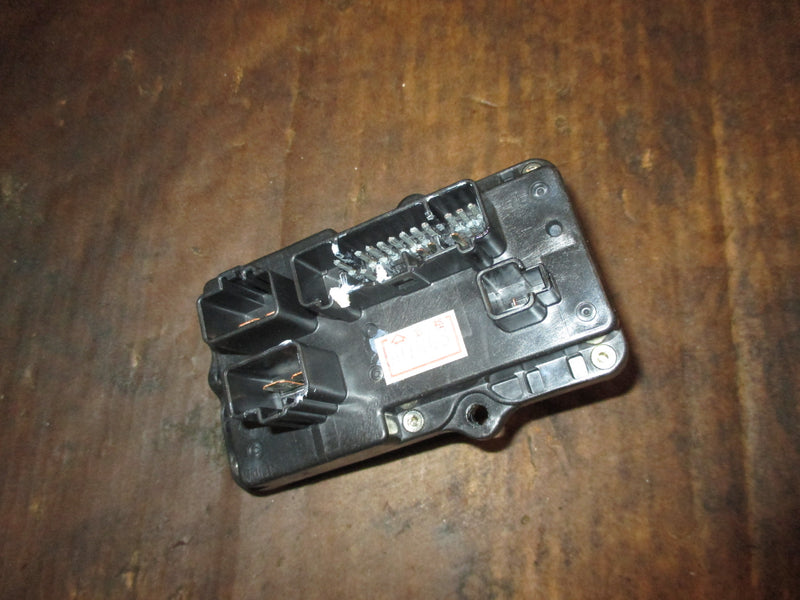 Yamaha 150hp 4 stroke outboard fuse box (63P-82170-00)