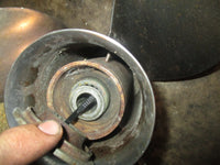 Load image into Gallery viewer, Johnson/Suzuki DF 140hp 4 stroke outboard stainless propeller (14x20)
