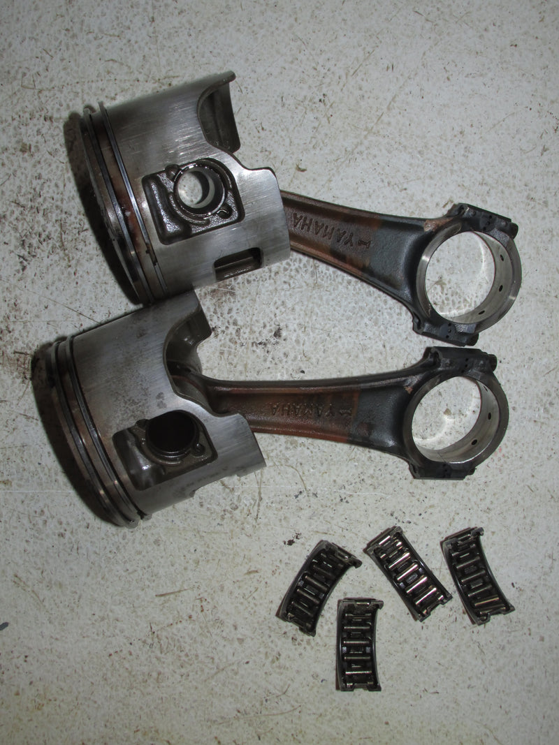Yamaha 130hp 2 Stroke Outboard Starboard Piston and Rod Set of 2 (6R5-11)