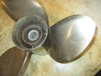 Load image into Gallery viewer, Suzuki DF 90-140 hp outboard Stainless propeller 14 x 18
