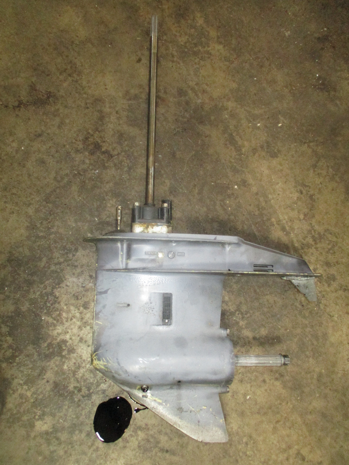 Nissan 140hp 2 stroke outboard 20" lower unit