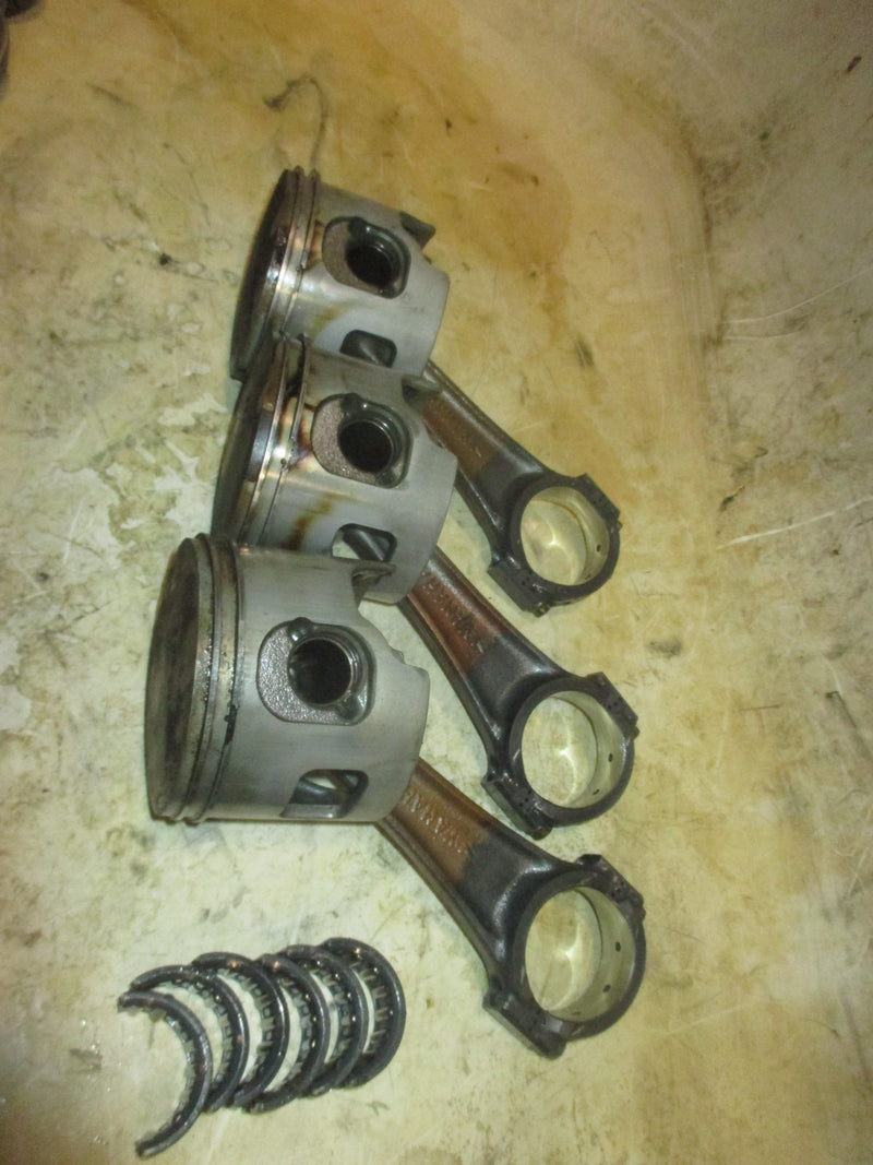 Yamaha 200hp HPDI 2 Stroke Outboard Starboard Piston and Rod Set of 3 (68F-01)