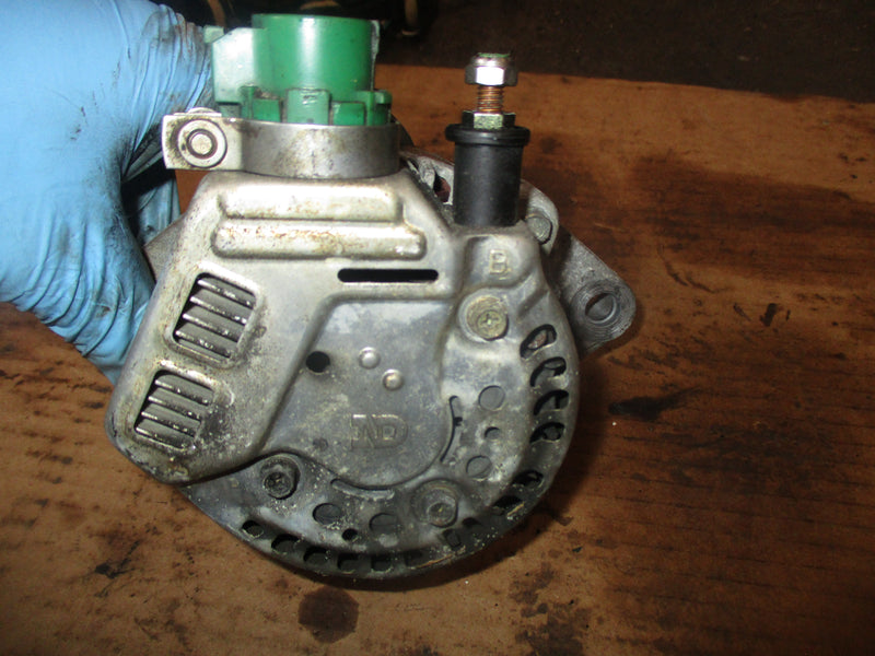 Mercury 225hp carbureted Offshore 2 stroke outboard alternator (821663-1)