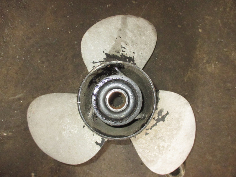 Johnson 115hp 2 stroke outboard aluminum propellor Michigan (15x17)