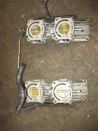 Load image into Gallery viewer, Johnson 115hp 2 stroke outboard throttle body (437539)
