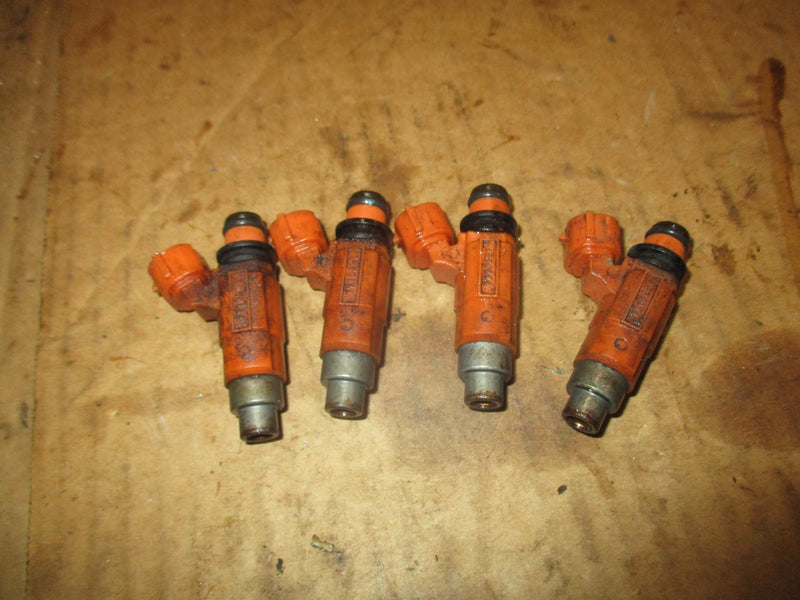 Johnson/Suzuki DF 140hp 4 stroke outboard fuel injector set (15710-65D00)
