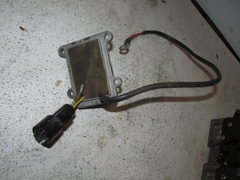 Johnson 150hp 60 Degree 2 Stroke Outboard Rectifire regulator (585219)