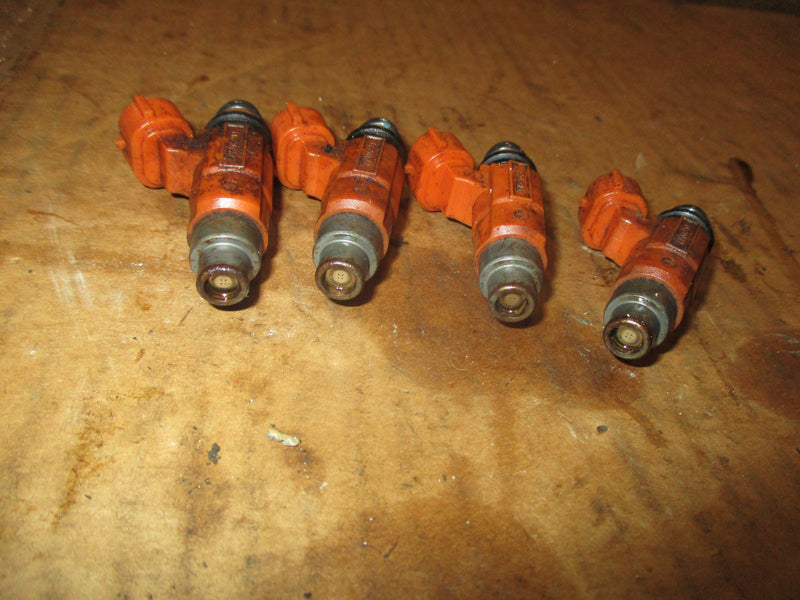 Johnson/Suzuki DF 140hp 4 stroke outboard fuel injector set (15710-65D00)