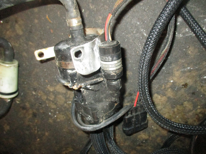 Evinrude ETEC 115hp 2 stroke outboard oil pump/ oil injector (5007232)