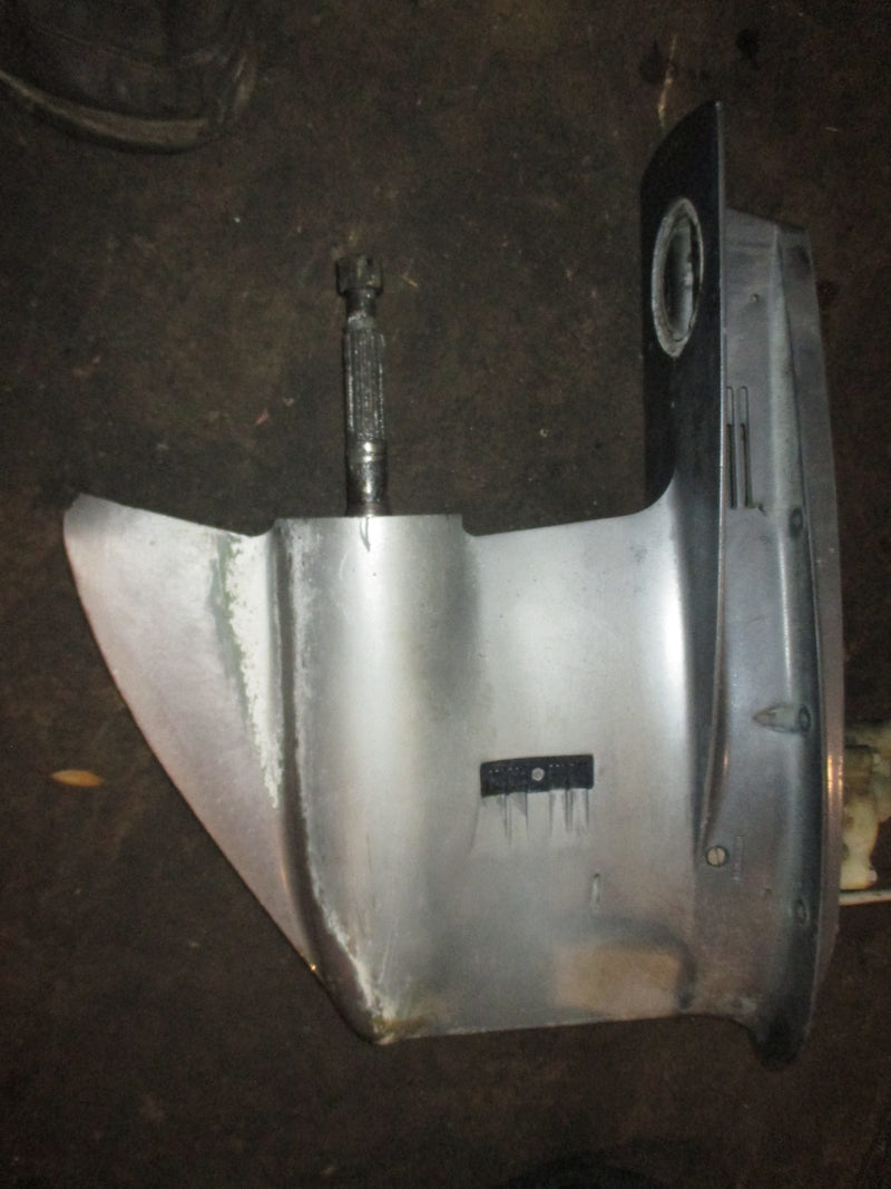 Yamaha 150hp 4 stroke outboard 25 inch standard rotation lower unit