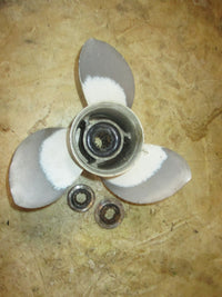 Load image into Gallery viewer, Yamaha 40hp 2 Stroke outboard Aluminum Propeller 13-G
