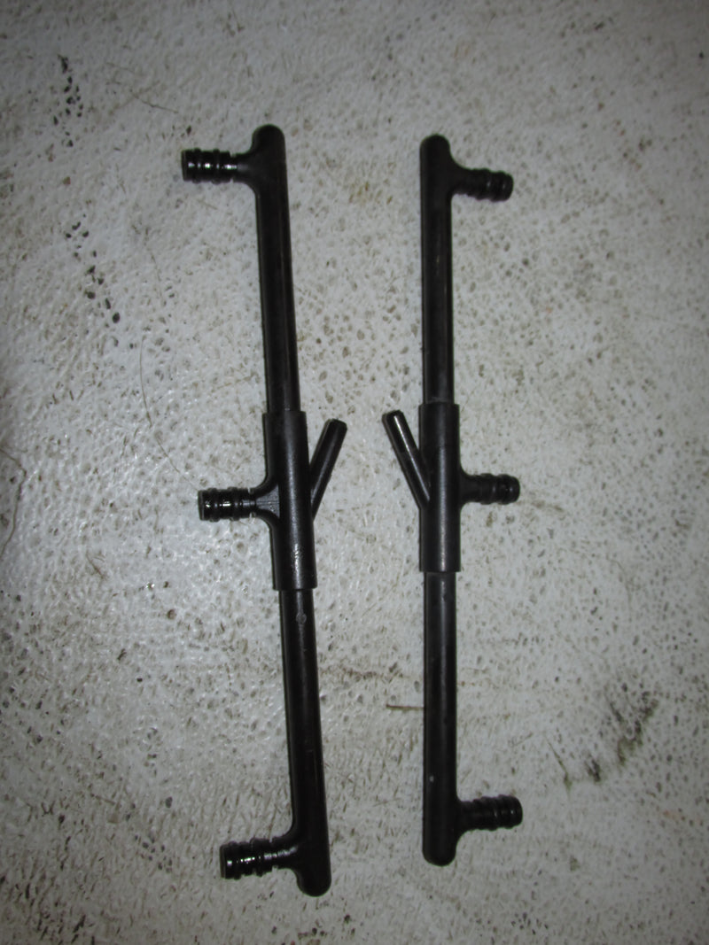 Johnson 150hp 60 Degree 2 Stroke Outboard Fuel rail set (433364/433521)