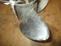 Load image into Gallery viewer, Evinrude 70hp 2 stroke outboard stainless prop (389510) 13 x19
