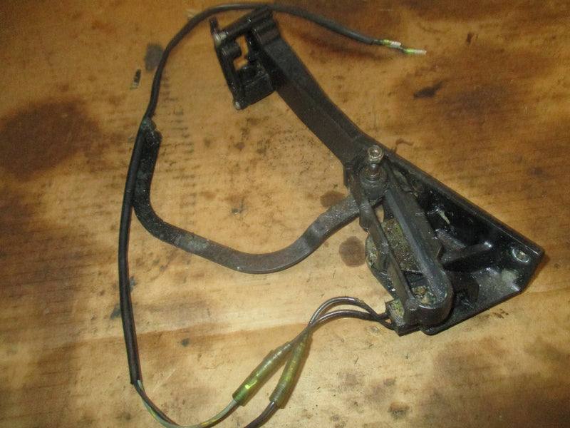 Mercury 225hp carbureted Offshore 2 stroke outboard shift bracket (824010-C)